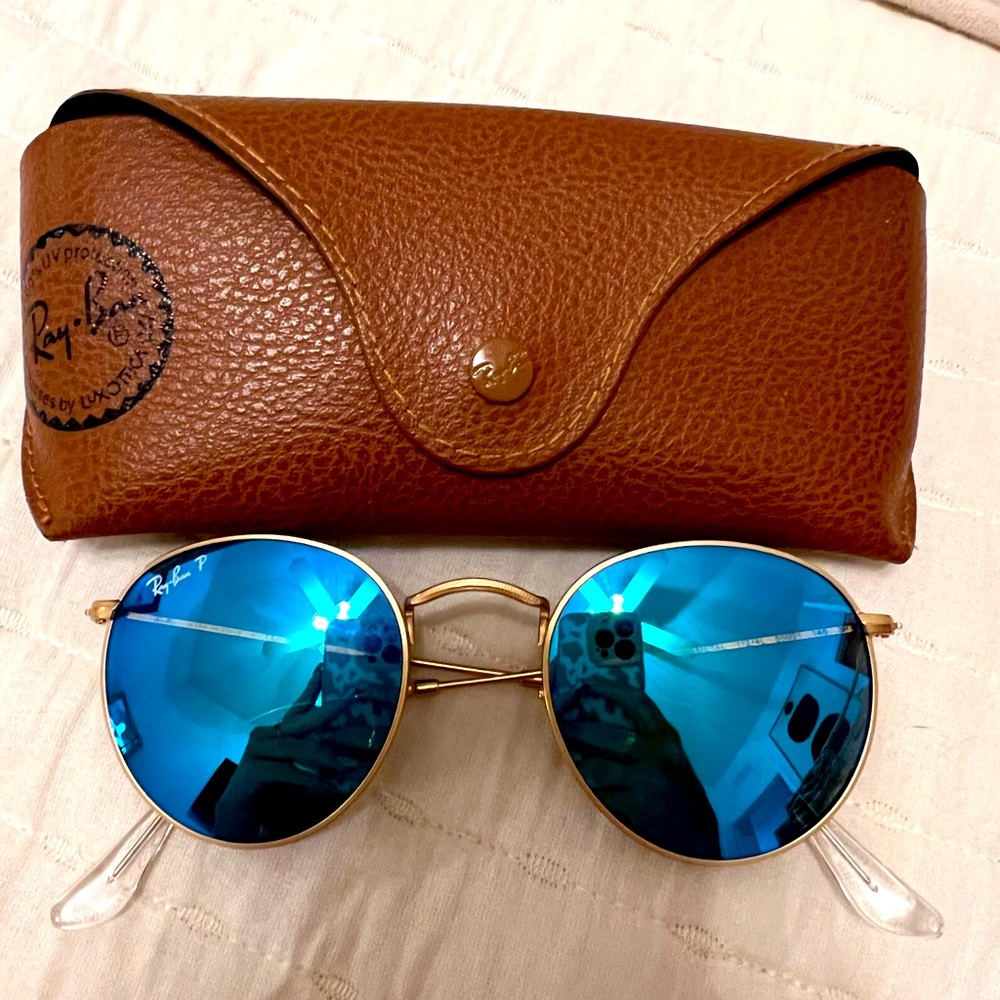 Rayban round blue polarized lense with gold frame